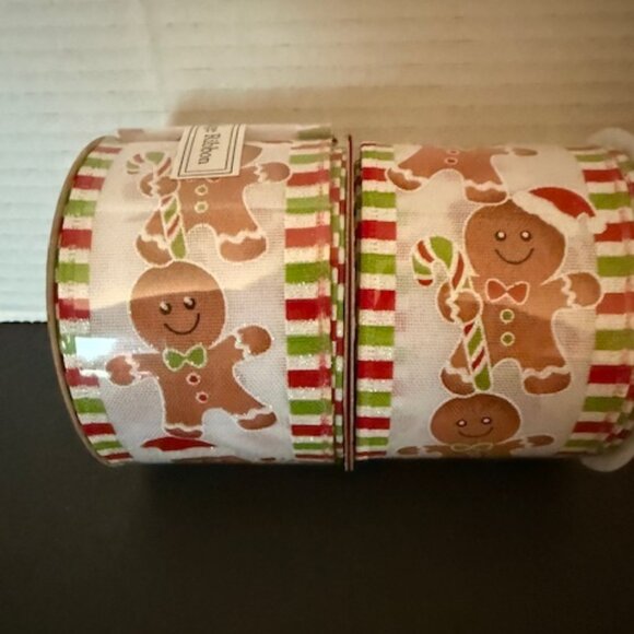 Lot of 2 NEW Holiday Wired Edge Ribbon - Gingerbread Men - 2.5"W x 30 Feet - Picture 1 of 3